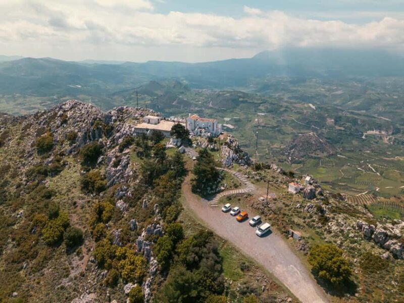 From Heraklion: Olive, Wine & Monastery Luxury Guided Tour - What We Like (and What to Watch For)