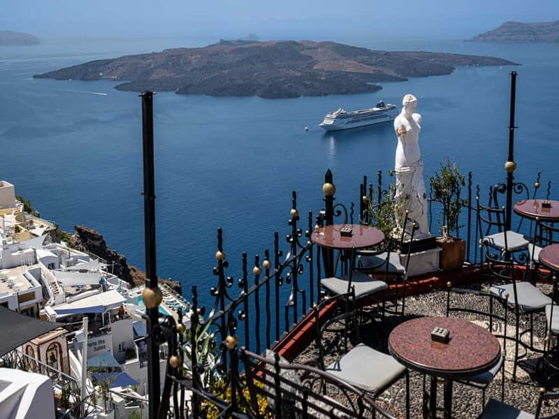 From Heraklion Santorini Guided Day Tour - Transportation and Logistics: Why It Matters