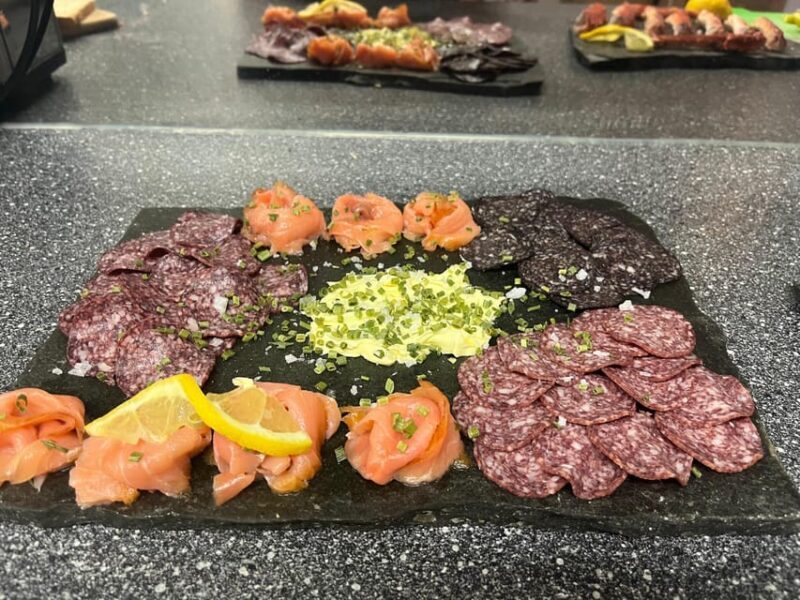 From Honningsvåg: VIP North Cape and Kingcrab Tour - Is This Tour Right for You?