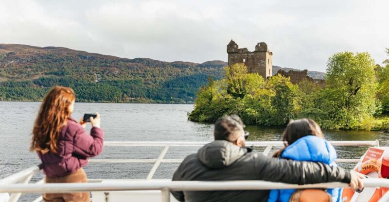 From Inverness: Loch Ness Guided Day Trip - A Closer Look at the Loch Ness Guided Day Trip
