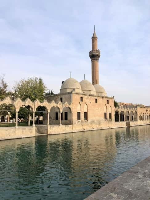 from Istanbul: anlurfa, Göbeklitepe & Balklgöl Day Trip - A Deep Dive into the Experience