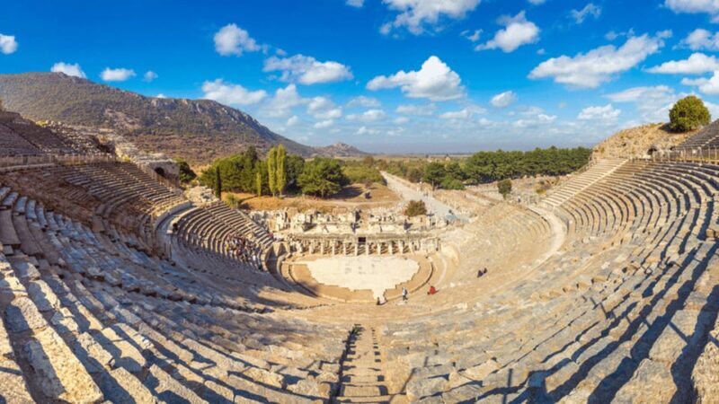 From Izmir: Full-Day Ephesus Tour with Lunch - What the Tour Involves