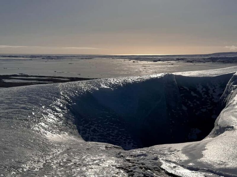 From Jökulsárlón: Vatnajökull Easy Level Glacier Hike - The Experience Itself: Step-by-Step