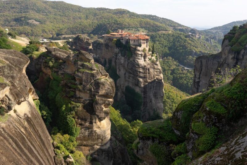 From Kalambaka or Kastraki: Midday Meteora Tour - Who Is It Best Suited For?