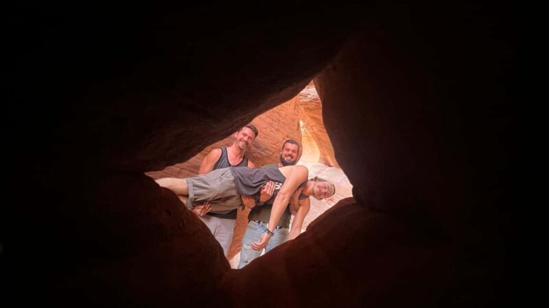 From Kanab: 3-Hour Peek-a-Boo Slot Canyon Hiking/Photo Tour - The Practicalities