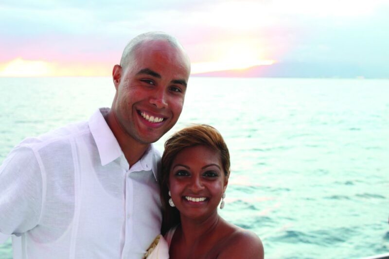 From Kona: Honokohau Sunset Boat Trip with Drinks and Snacks - Who Should Consider This Experience?