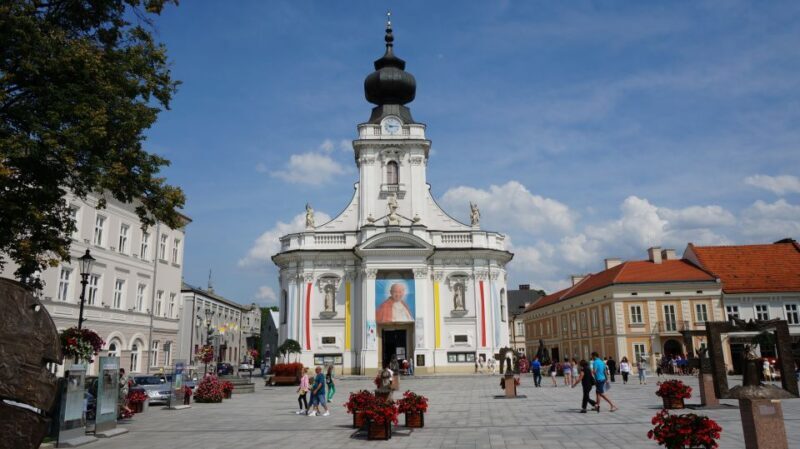 From Krakow: Full-Day Wadowice & Czestochowa Tour - Key Points