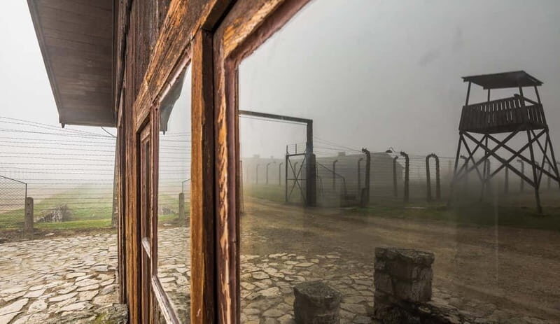 From Krakow: Last Minute Auschwitz-Birkenau Guided Tour - What to Expect from the Tour