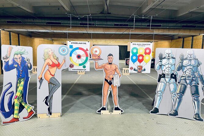 From Krakow: Shooting Range with transfer (hotel pick up) - FAQs