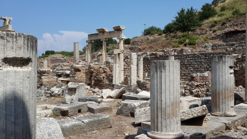 From Kusadasi Port: Ephesus Tour with Skip-the-Line Entry - Who Should Consider This Tour?