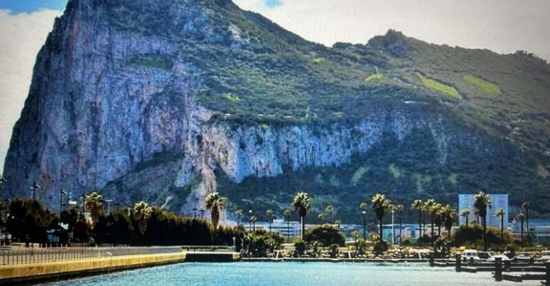 from La Cala/Marbella/Estepona: VIP Gibraltar tour with monkey rock + shopping - Who Should Consider This Tour?