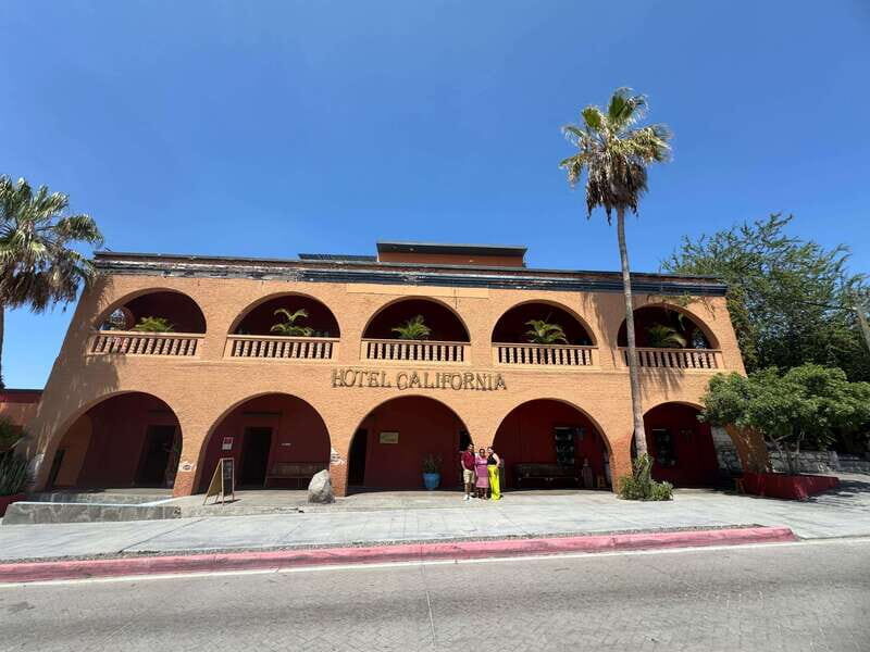 - From La Paz to Los Cabos: A Private Tour at Your Own Pace". - Key Points