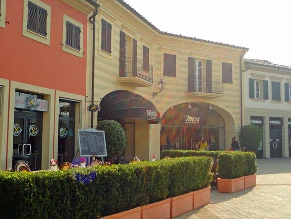 From Lake Como or Milan: Serravalle VIP shopping and Wine Tasting - Key Points