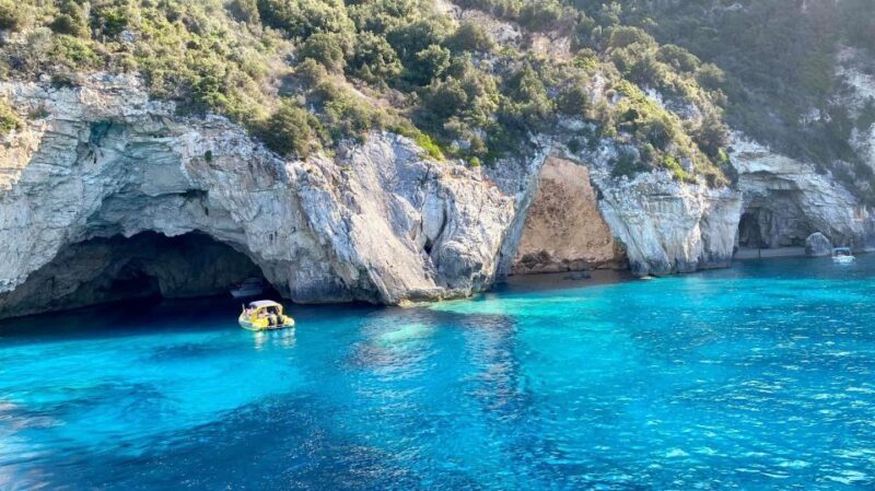 From Lefkimmi: Paxos, Antipaxos & Blue Caves Speedboat Tour - Who Is This Tour Best For?