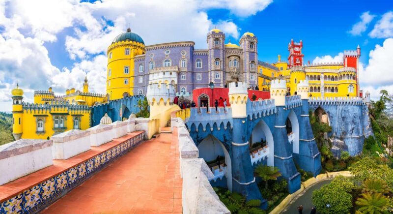 From Lisbon: 3 Cities Fátima, Sintra and Nazaré Private Tour - A Closer Look at the Itinerary