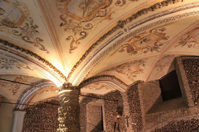 From Lisbon: Évora and Monsaraz with Regional Wine Tasting - The Enchanting Village of Monsaraz