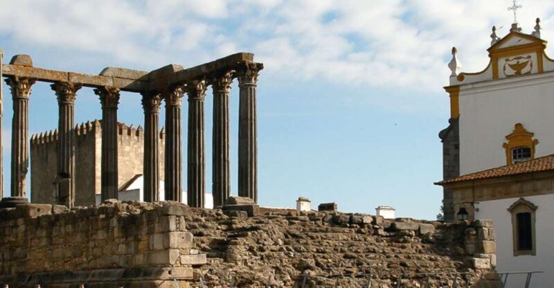 From Lisbon: Évora City Private Tour - An In-Depth Look at the Tour