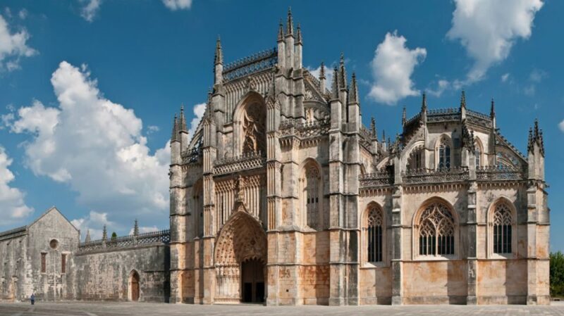 From Lisbon: Fátima, Batalha, Nazaré & Óbidos Full-Day Tour - Who Should Consider This Tour?
