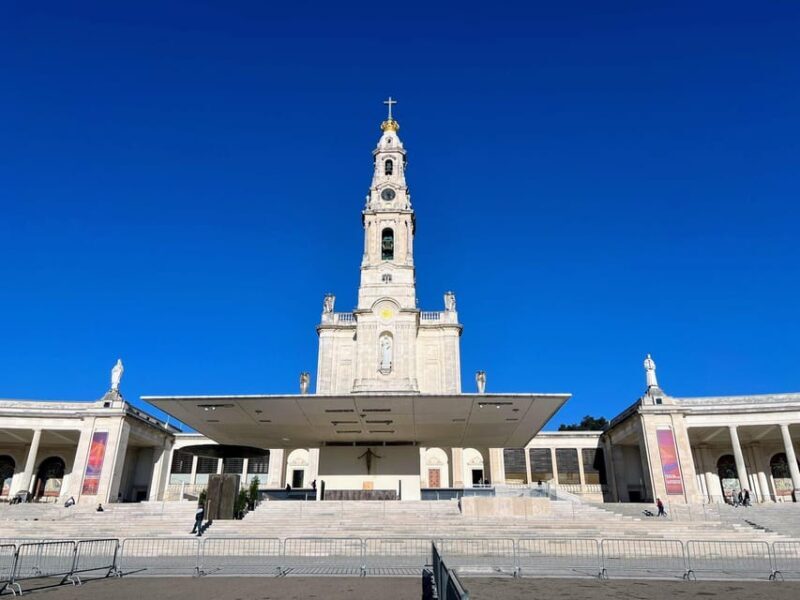 From Lisbon: Nazaré, Fátima, and Batalha Day Trip - Key Points