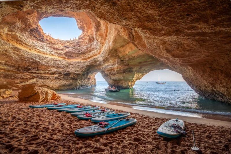 From Lisbon: Private Day Trip to Algarve with Hotel Pick Up - Exploring the Algarve in a Day