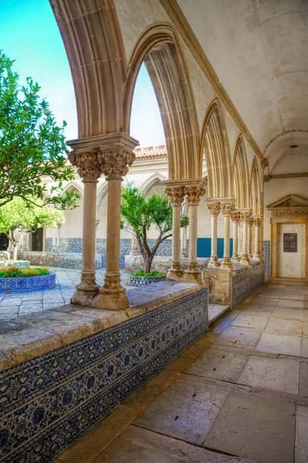 From Lisbon: Private Knights Templar Castle & Tomar Day Trip - Discovering Tomar and the Knights Templar Heritage