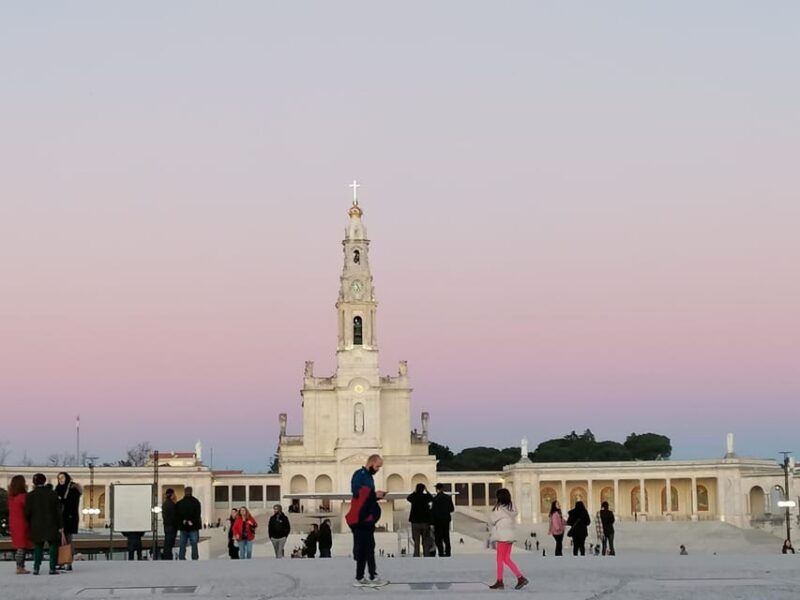 From Lisbon: Santarém, Tomar, and Fátima Private DayTrip - Key Points