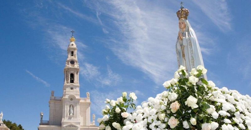 From Lisbon: Shared Tour to Fátima, Óbidos, Batalha e Nazaré - Key Points