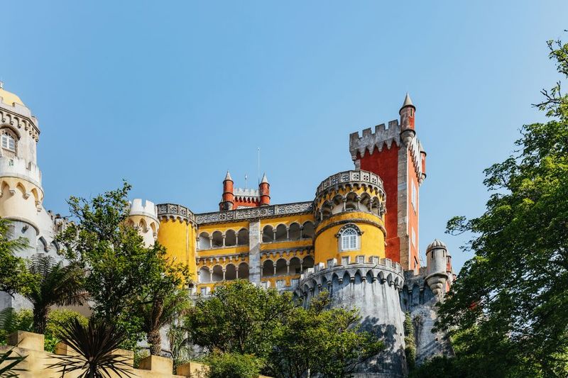 From Lisbon: Sintra & Cascais Group Tour with Pena Palace - Cascais: seaside elegance, easy wandering, and a nice change of pace