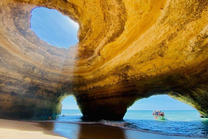 From Lisbon to Algarve : Portimão & Boat trip to Benagil Sea Cave - FAQs