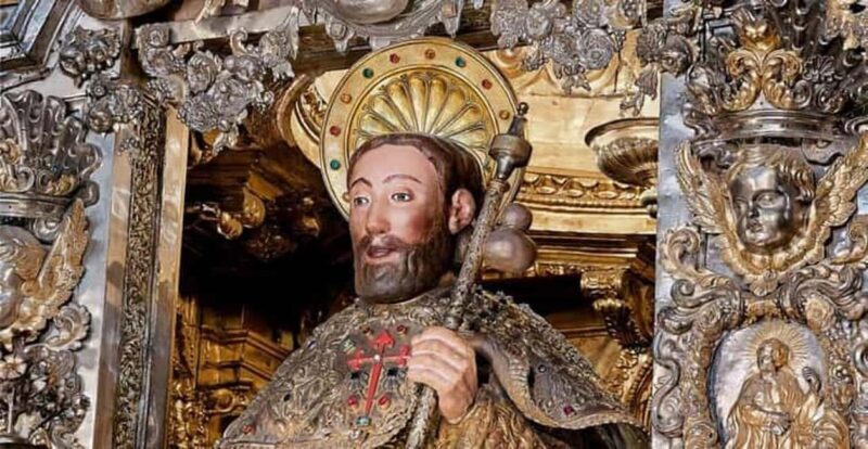 From Lisbon: To Santiago de Compostela Day Trip with Fatima - Key Points