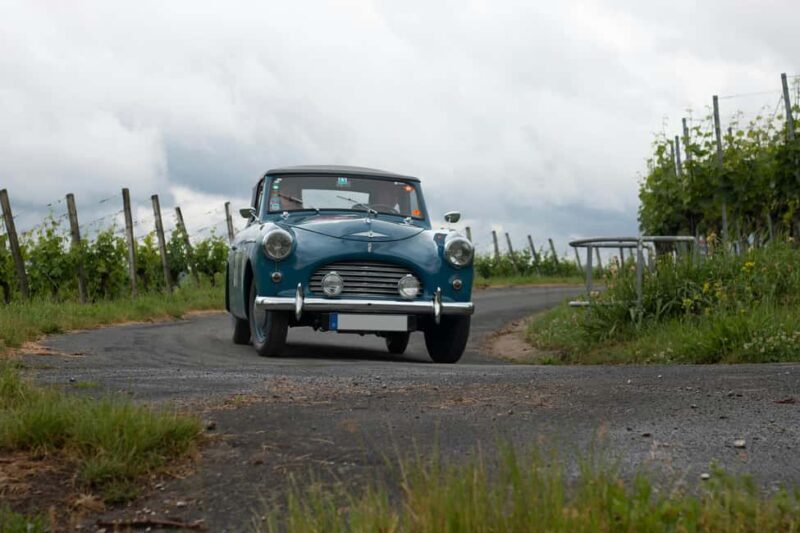 From Lisbon: Vintage Car + Wine Tasting + Pick up - The Real Experience from Reviews