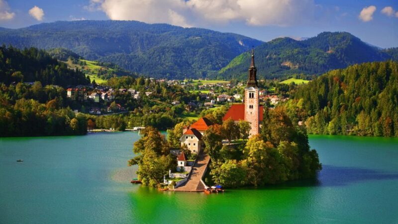 From Ljubljana: Trip to Lake Bled and Bled Castle - Practical Tips for Your Trip