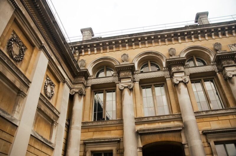 From London: Cotswolds and Oxford Guided Day-Trip - Exploring the Day Itinerary in Detail