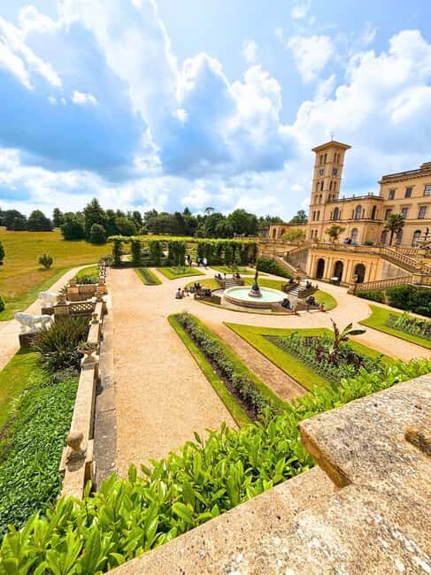 From London: Isle of Wight Day Trip Including Osborne House - Exploring Godshill and Its Charm