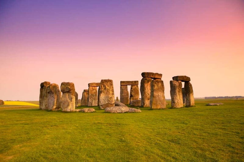 From London: Stonehenge & The Stone Circles of Avebury Tour - Starting Off: From London to Wiltshire