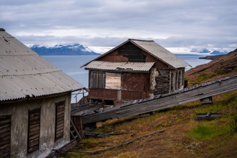 From Longyearbyen photo tour: Mysterious Barentsburg - Who Should Consider This Tour?