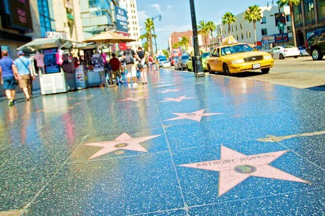 From Los Angeles - Small group L.A city tour-Pick Up included - FAQ