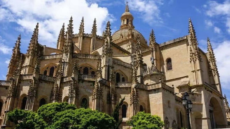 From Madrid: Excursion to Toledo and Segovia, two most visited destinations - Who Should Consider This Tour?