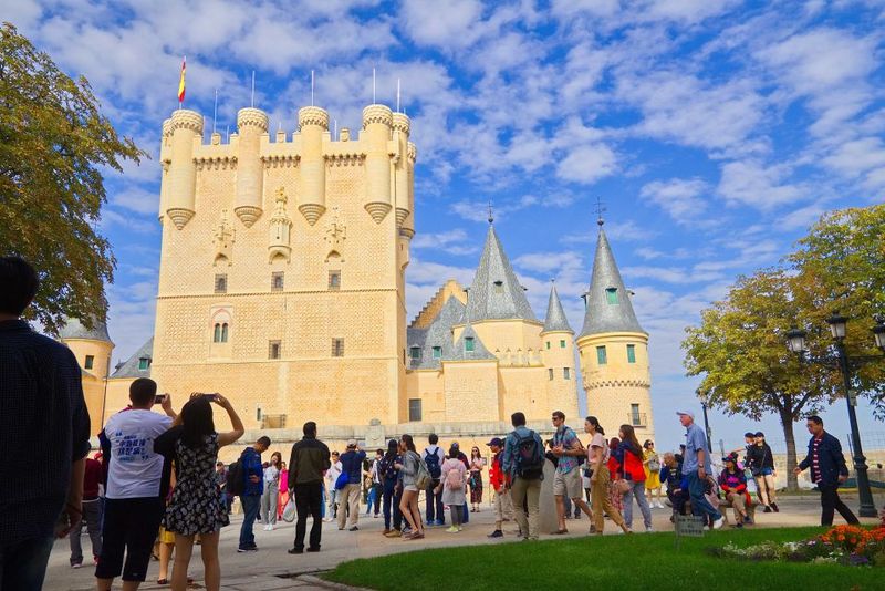 From Madrid: Segovia & Avila Day Trip with Optional Tickets - Lunch in Segovia: Local Food Option (Sometimes With Wine)