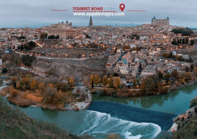 From Madrid: Tour Private Toledo & Segovia - Key Points