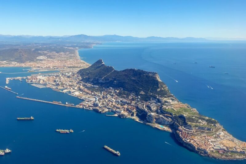 From Malaga and Costa del Sol: Gibraltar Sightseeing Tour - The Experience on the Ground