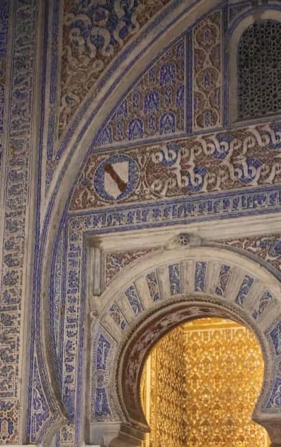 From Málaga and Costa del Sol: Trip to Granada with Alhambra admission - FAQ