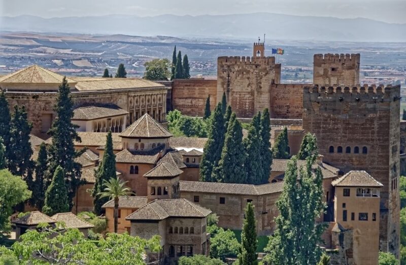 From Malaga: Granada Full-Day Trip with Alhambra - An In-Depth Look at the Tour Experience
