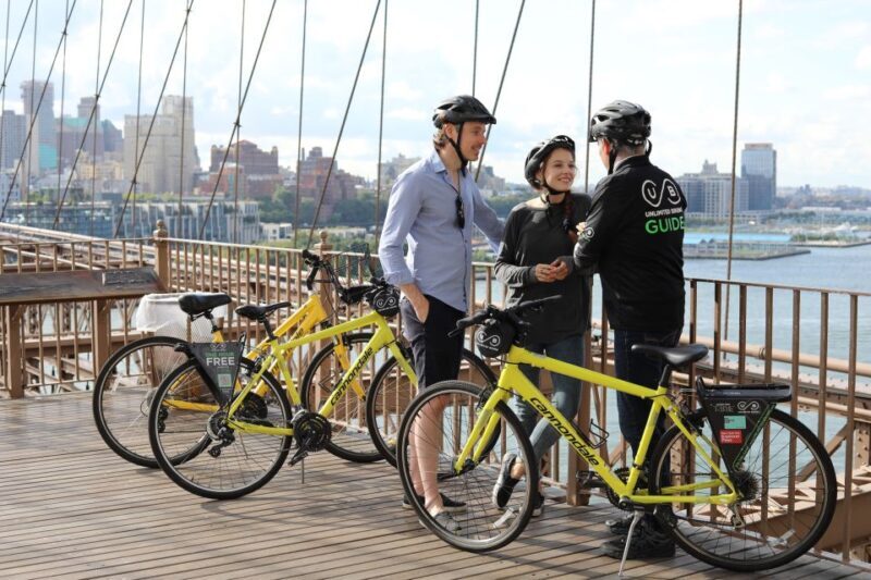 From Manhattan: 2-Hour Brooklyn Bridge Bike Tour - Group Size and Pace