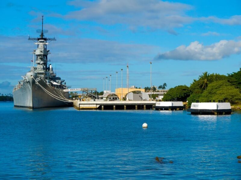 From Maui, Kauai or Kona: Pearl Harbor Heroes Deluxe - Considerations Before Booking