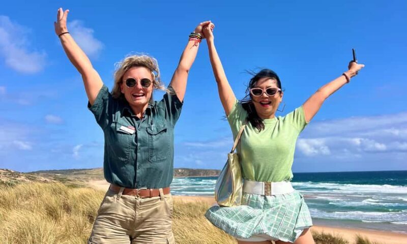 From Melbourne: Penguin Parade Afternoon Tour - The Stops & Highlights