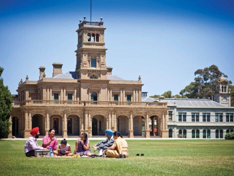 From Melbourne: Werribee Open Range Zoo & Werribee Mansion - What to Expect from the Tour