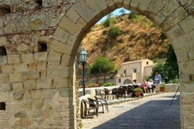 From Messina Cruise Terminal: Private Godfather tour + Lunch - Lunch with a View