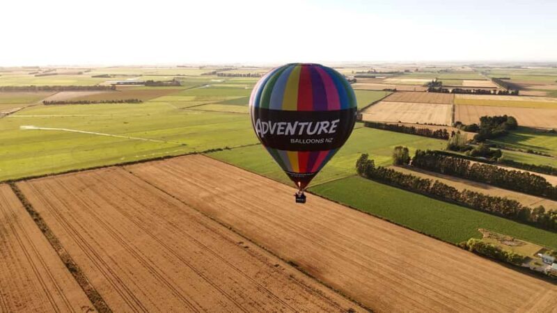 From Methven: Hot Air Balloon Flight in Canterbury with Wine - The Guides and Their Role