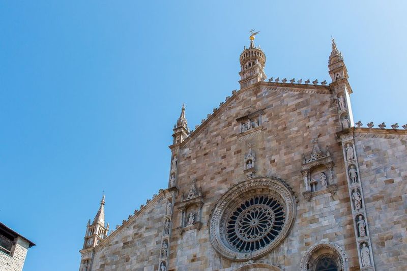 From Milan: Lake Como Cruise with Visits to Como & Bellagio - Tour Guides: The Human Difference You Can Feel